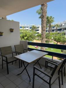 Maris Blue - La Calma - Pool & Garden View