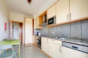 E Orada sea view historic center tennis