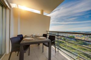 E Orada sea view historic center tennis