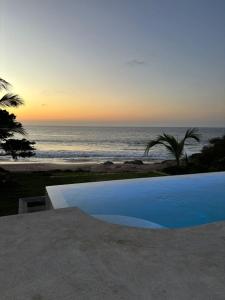 Private Beachfront Villas w Pool and Chefs