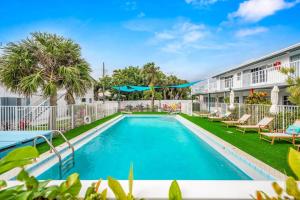 Loggerhead 201, Spectacular Balcony Oceanview Heated Pool