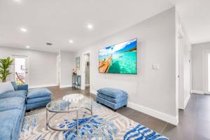 Loggerhead 201, Spectacular Balcony Oceanview Heated Pool
