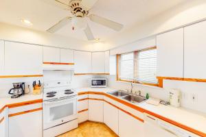 HAHE5 Whitaker Escape #5HHH