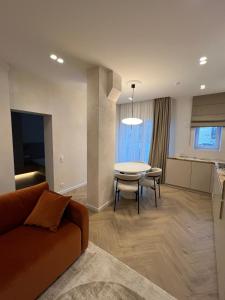 Meridian View Old Town Apartments