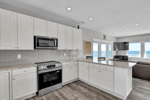 1078 New River Inlet Road - Sun Always Rises