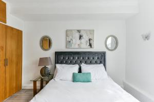 2 Bedroom flat in central London