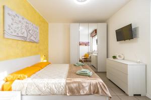 Casa ALBA - vicino ad Assago forum e Humanitas - 10 minuti da milano