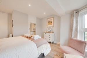 6 Bed in Bacton oc-2316