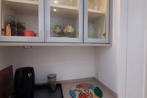 Seu apartamento em Copacabana espera por você! Rj