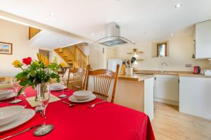 3 Bed in Llanrwst oc-wag689