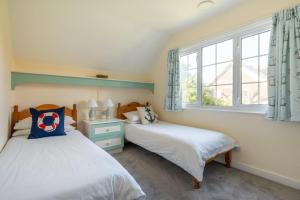 4 Bed in Thorpeness oc-bays