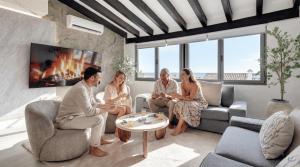 VACATION MARBELLA I Stylish 5BDR Penthouse, Sea and Marina View, Fastest WiFi