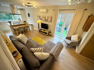 The Duplex with Air Conditioning & Private Deck Area