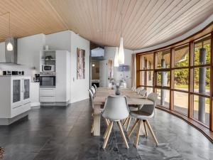 Holiday Home Amundi - 3-8km from the sea by Interhome