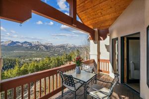 Charter Ridge 22 Great Views, Private Hot Tub!