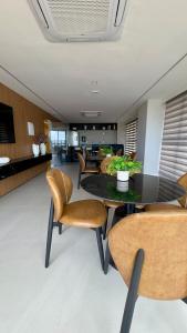 Studio novo frente mar e nascente na orla Pituba