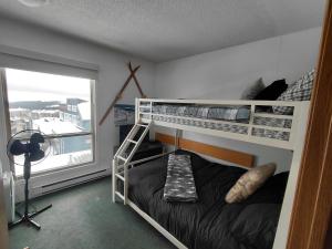 Village Center 2 bedroom Condo