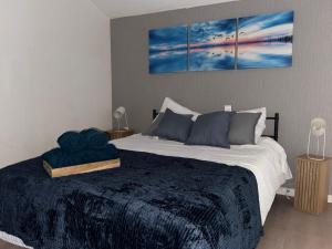 Spacious 4 room apartment billiards, chic and friendly atmosphere