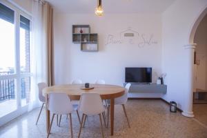 Burro e salvia HOME Reggio Emilia apartment