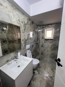 LoAr Central Apartment