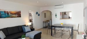 Amazing Oura Apartment