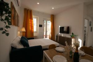 Rome Metro A - Suite Hedera & Bloom