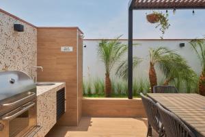 Miraflores Intimate Apartment by Geko