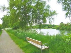 Apartment Geräumige Ferienwohnung mit Garten und Grill by Interhome