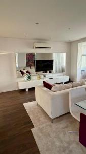 Luxury Duplex in Benfica 15 Min to Airport