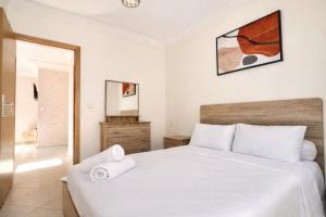 Modern Surf Stay 5 Min to Anza Beach