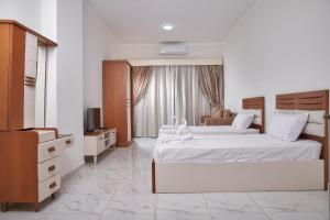Juliana beach luxury family suites