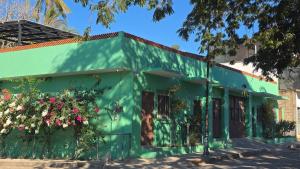 Casa Efraín 1BDR with Pool and Gardens Near Sayulita & Punta Mita