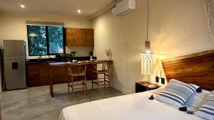 Homa KAH Lifestyle apartments, Pool, Rooftop & Gym