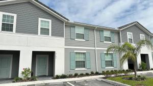 5BR Home with Pool Resort Amenities Near Disney