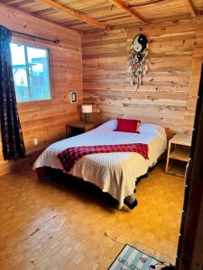 3 bedroom Pagoda cabin, private garden