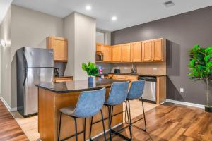 Playhouse Square Flat • Pool Table