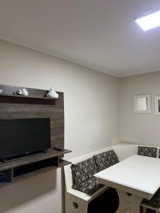 Apartamento Centro Capão da Canoa, uma quadra da praia SEM BOX