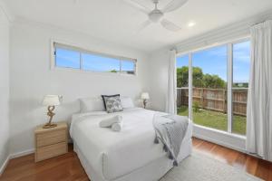 Solas Sands 3 BR w Pool & Boat Park - 5 min Beach