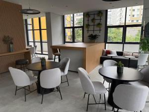 Novo Studio no 16º andar na Augusta - Nik Paulista com academia e piscina