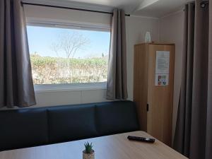 Mobil home avec Terrasse à Anduze - API-1-52-692