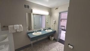 Burntwood Hotel and Restaurant