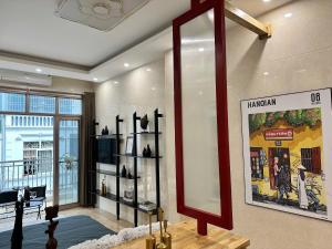 Homestay CHẤT - Old Quarter,Lively Corner