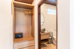 Batu Bolong - Island Boy Guesthouse Prime Canggu