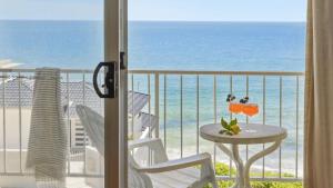 Boorolong 2 - Beachfront Bliss - Holiday Yamba