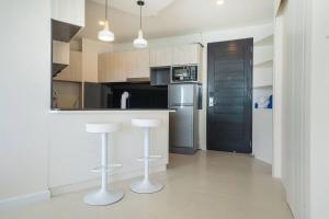 Panoramic Seaview 2BR Holiday Condo - Kamala Beach