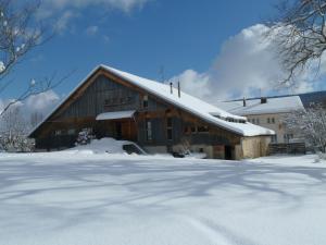 Appartements Gite Le Cerneux Haut Doubs : photos des chambres