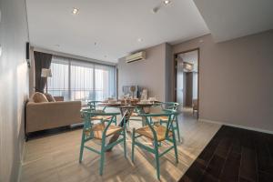 Large 3BR Veranda Pattaya Direct Beach Access