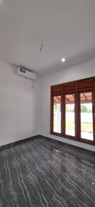 SL Colombo villa