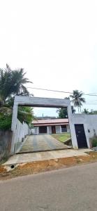SL Colombo villa