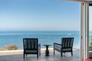 The Veranda - Panoramic Bay Views Private Beach Access Pool